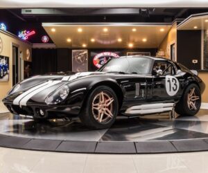 Auto Art Coupe 4