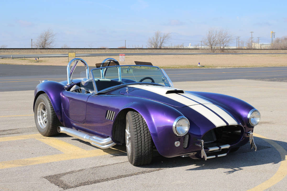 D cobra. AC Cobra gt. Cobra gt530. Shelby Cobra 2021 Purple. Cobra gt Gran prix.