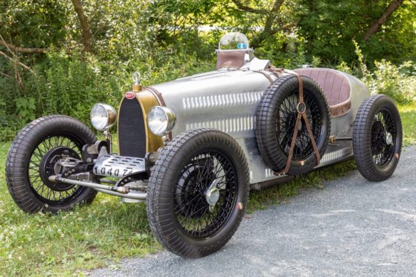 						Bugatti 35 Replica
			