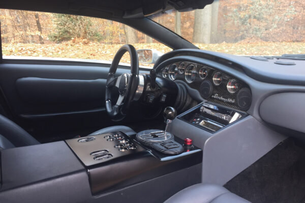 						Diablo Replica D9
			