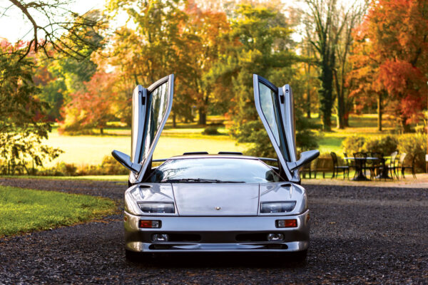 						Diablo Replica H27
			
