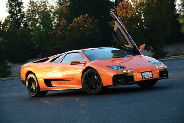 						Lambo Limbo B8
			