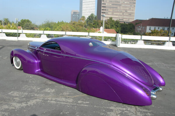 						Lincoln Zephyr Hybrid 2
			
