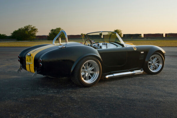 						Lone Star Classics Cobra Kit 12
			