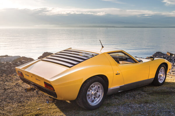 						Miura Replica B5
			