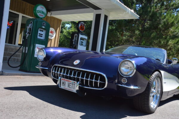 						Mr  Vette 12
			