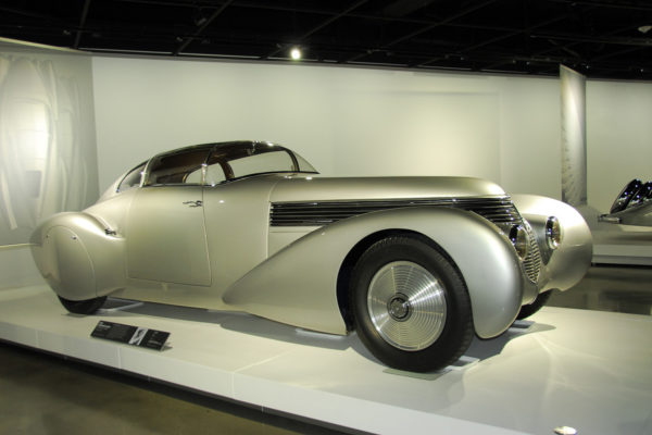 						Petersen Automotive Museum 14
			