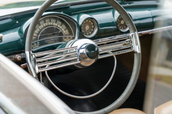 						Simca 9 Sport 8
			