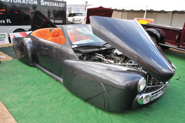 Built by Classic Auto Restoration Specialists (CARS) in North Fort Myers, Florida, this stunning, one-of-a-kind Zephyr-themed roadster was surrounded by crowds throughout the weekend.