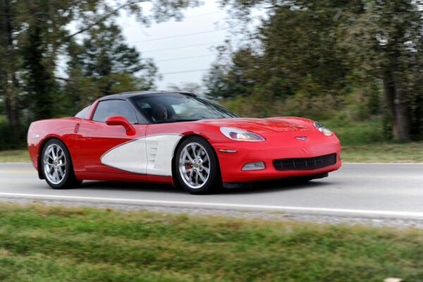 Adding a cove graphic to a C6 model gives it a classic flair.