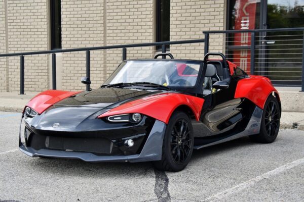 						Zenos E10 S 9
			
