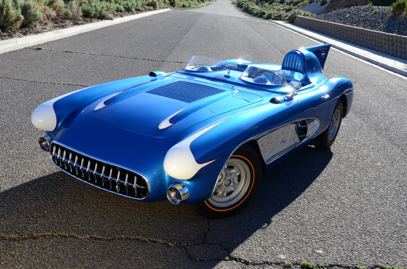 						Corvette Sr 2 Racer 1
			