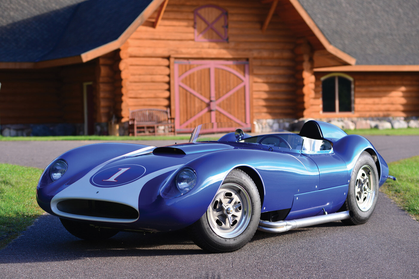 						Scarab Roadster A26
			